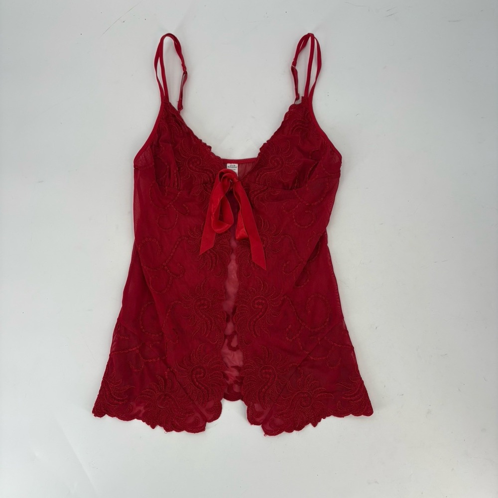 Women's Medium Red Lace Cami Adjustable Straps Pattern Bow